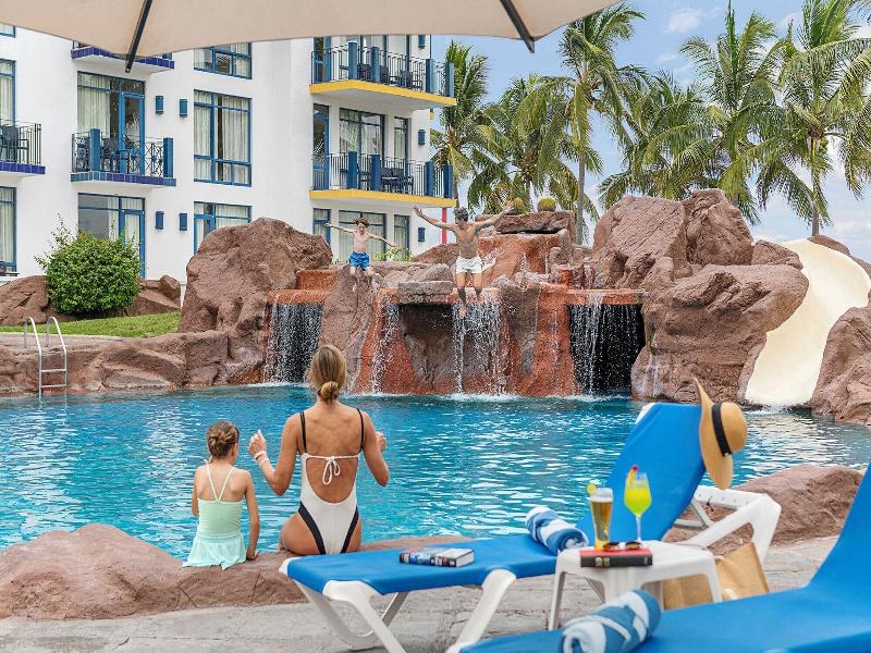 El Cid Marina Beach Hotel All Inclusive image