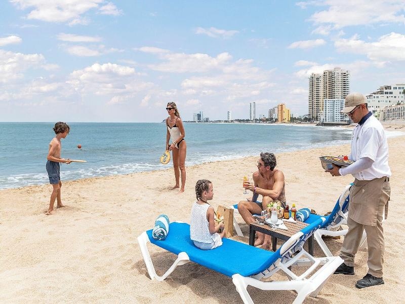 El Cid Marina Beach Hotel All Inclusive image