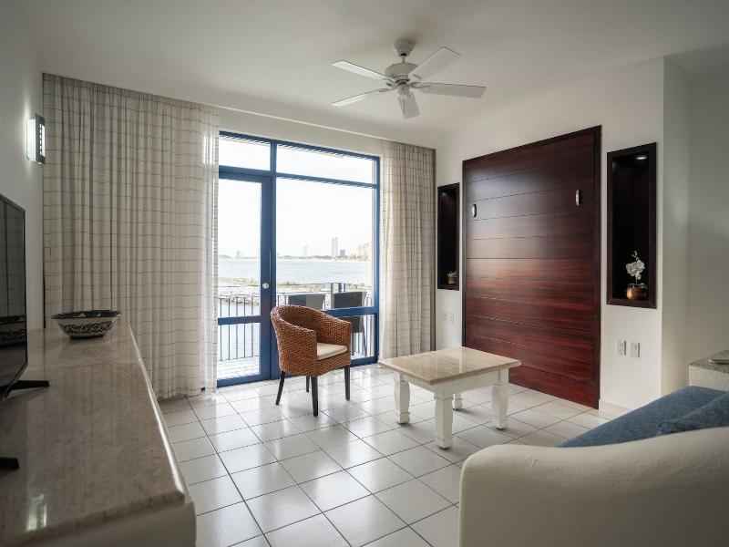 El Cid Marina Beach Hotel All Inclusive image