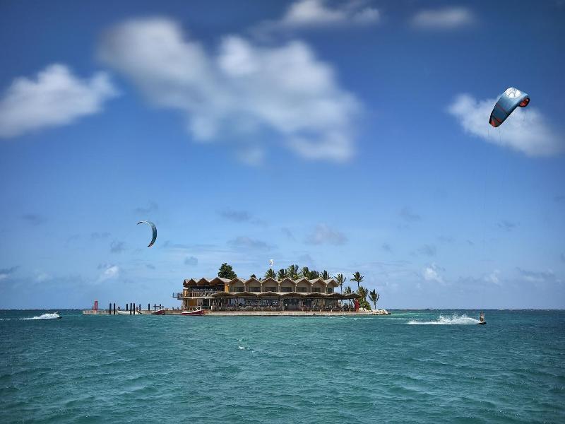Saba Rock Resort image