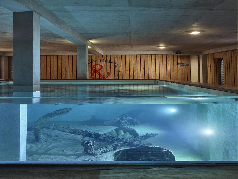 Saba Rock Resort image