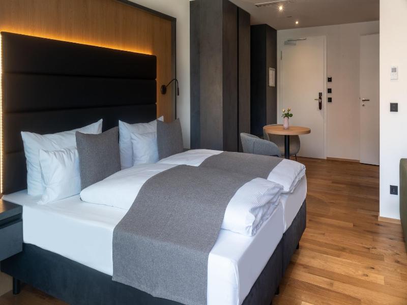 Burgau Hotel Sonnenhof image