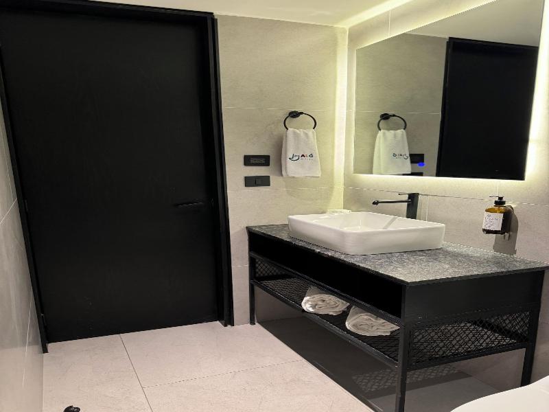 Hotel Alo Degollado image