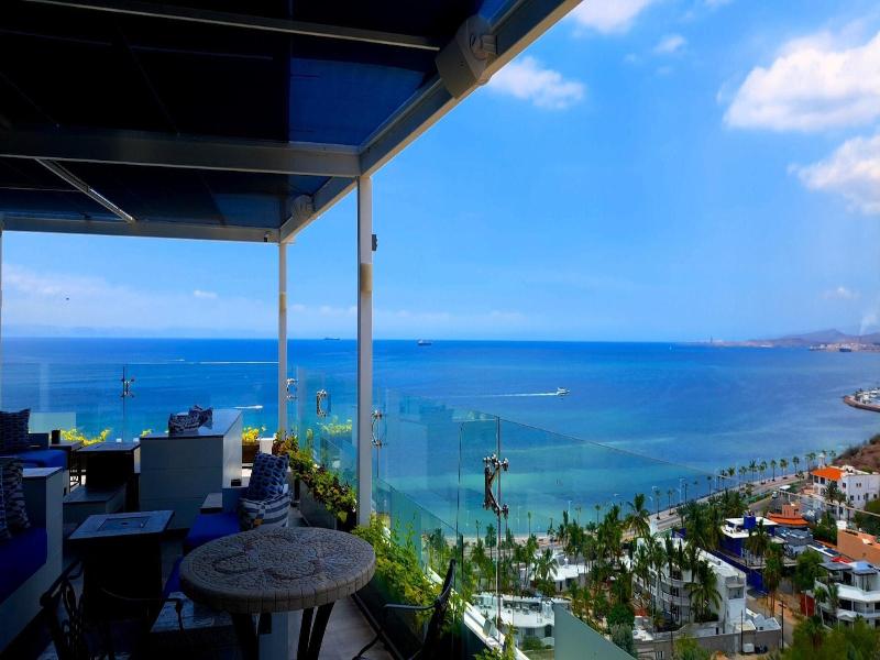 Hotel Hblue Malecon