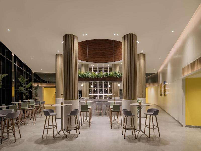 The G Einbay Golf Resort image