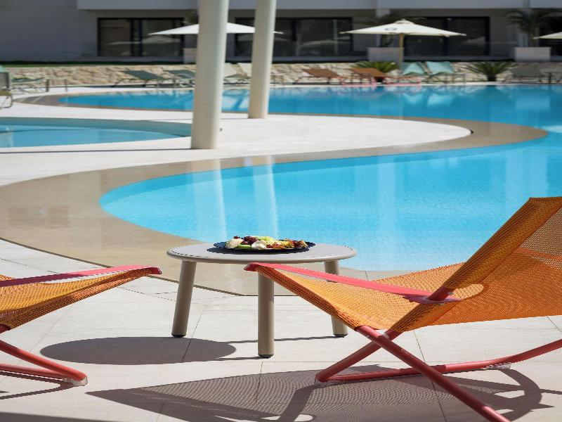 The G Einbay Golf Resort image