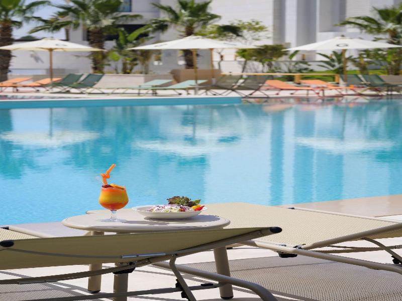The G Einbay Golf Resort image