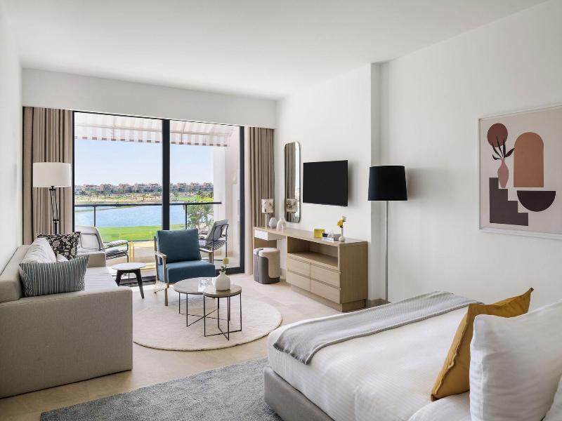 The G Einbay Golf Resort image
