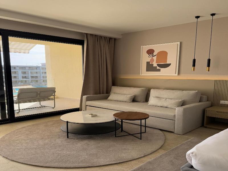 The G Einbay Golf Resort image