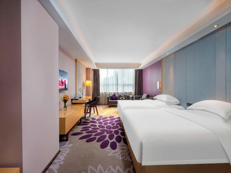 Trendy Romantic Maxscreen Hotel image