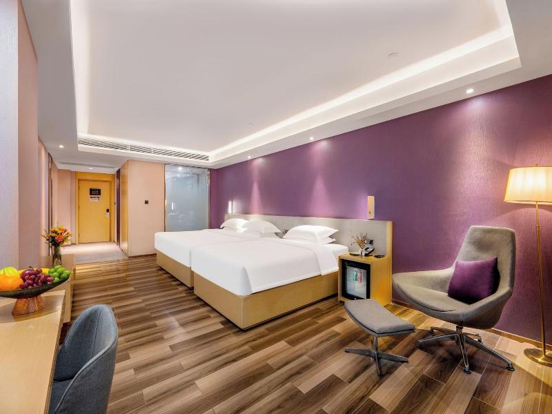 Trendy Romantic Maxscreen Hotel image