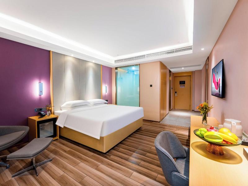 Trendy Romantic Maxscreen Hotel image