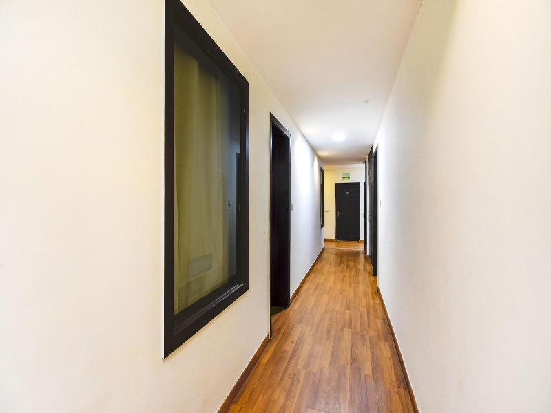 Fabhotel Black Diamond image