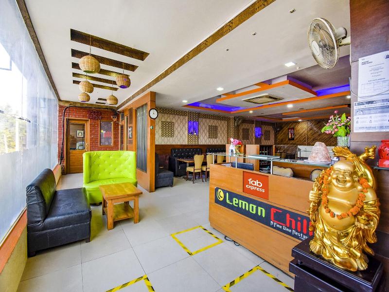 Fabhotel Black Diamond image