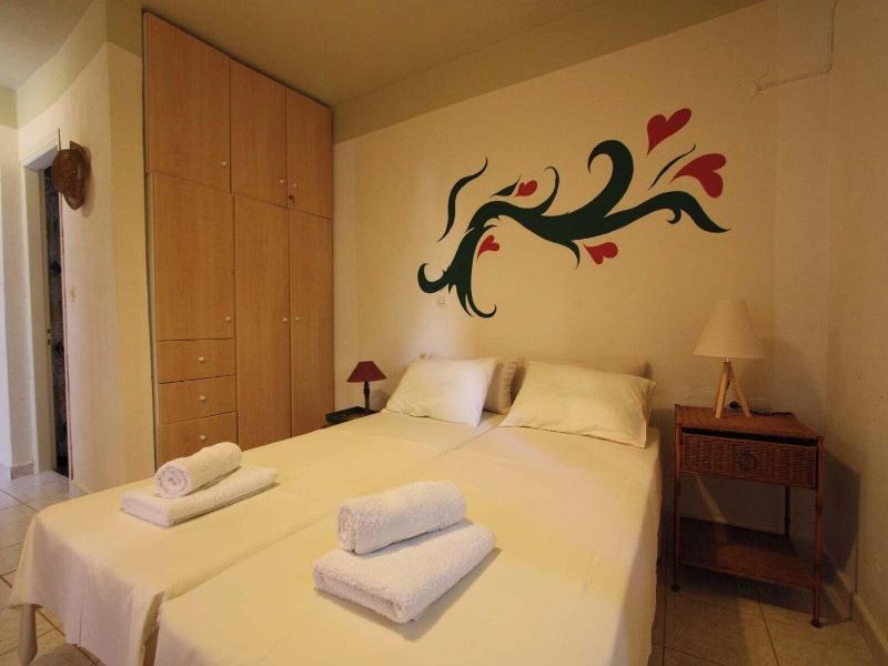 Mandola Del Mare image