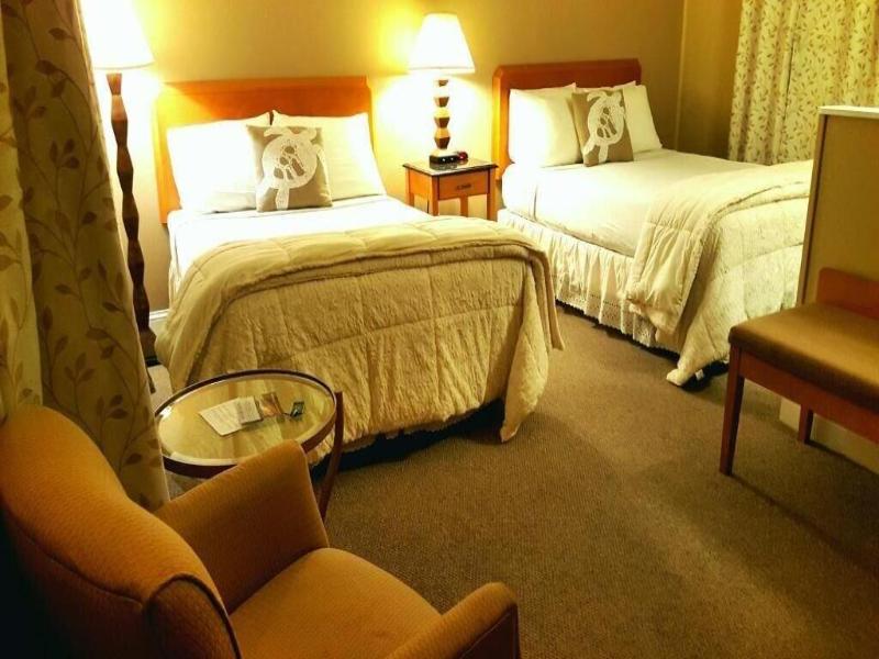 Starlight Lodge Cape Cod image