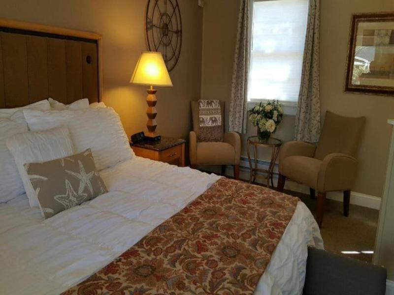 Starlight Lodge Cape Cod image