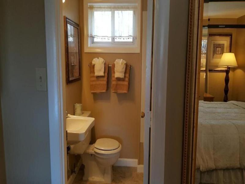 Starlight Lodge Cape Cod image