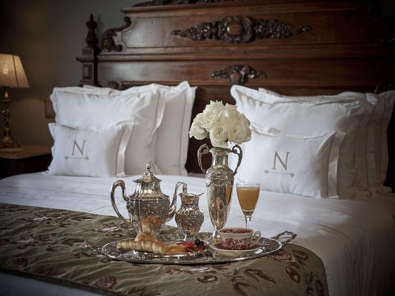 Nino Hotel Boutique image