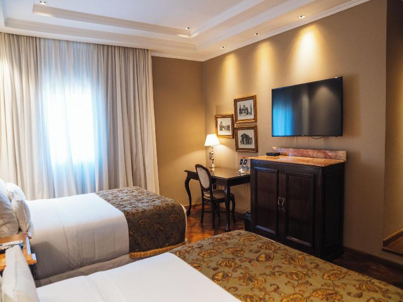 Nino Hotel Boutique image