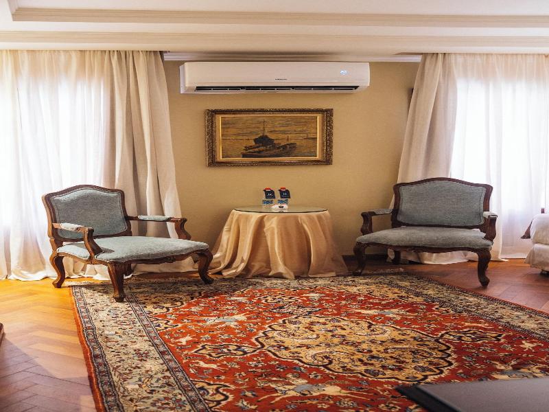 Nino Hotel Boutique image