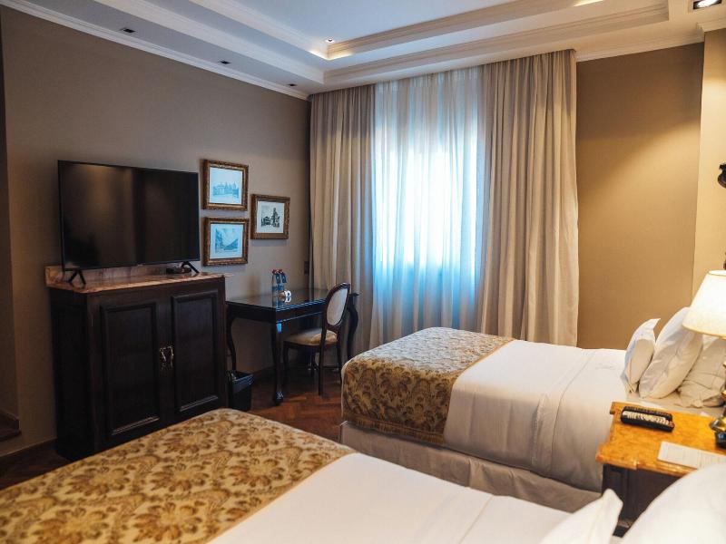 Nino Hotel Boutique image