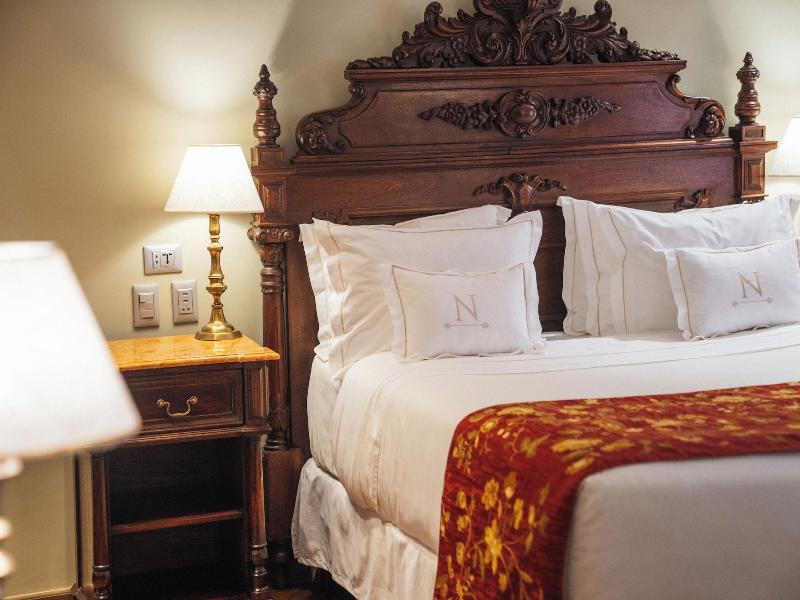 Nino Hotel Boutique image