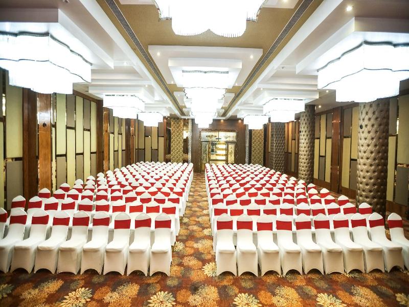 Hotel Leroy Grand image