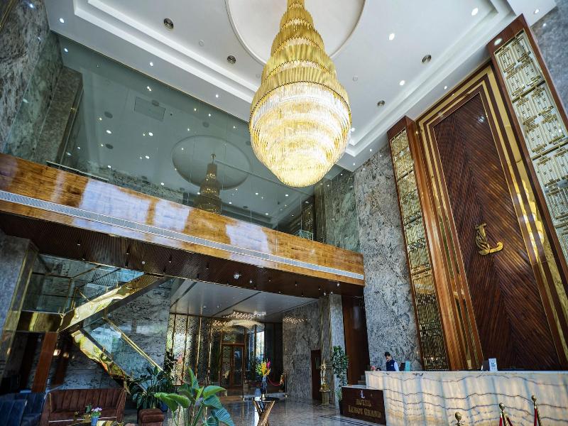 Hotel Leroy Grand image