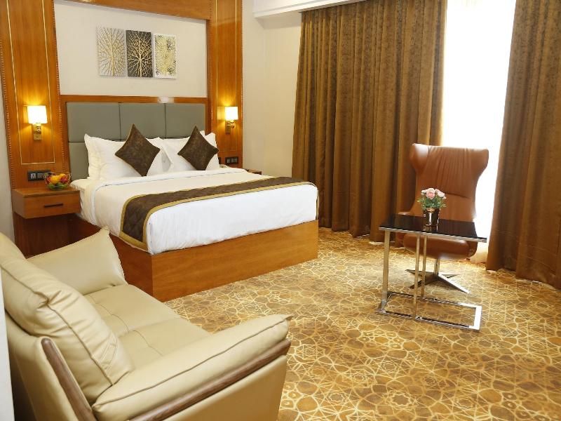 Hotel Leroy Grand image