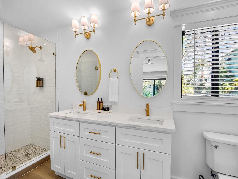 The Retreat At Anna Maria Island Inn image