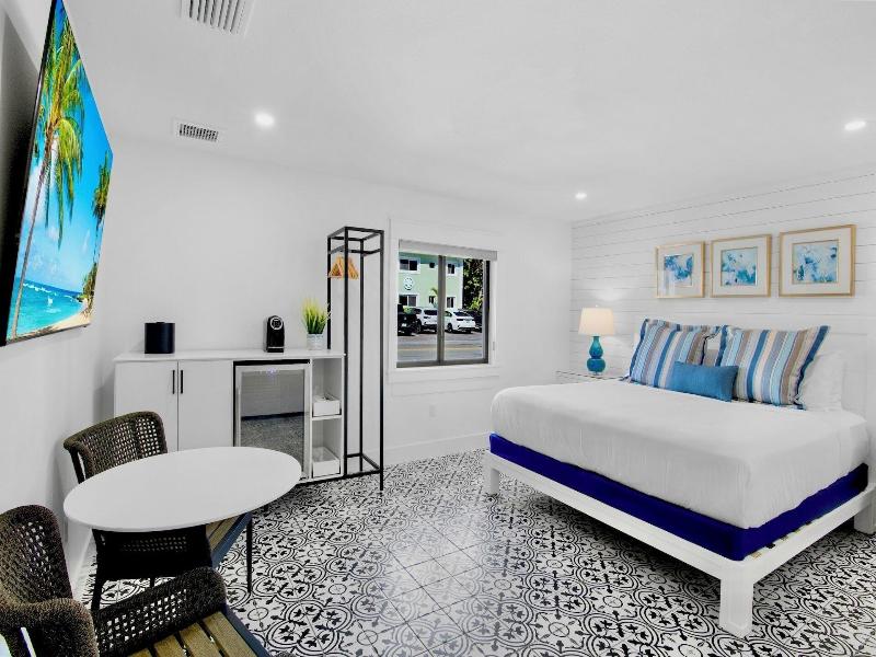 The Retreat At Anna Maria Island Inn image
