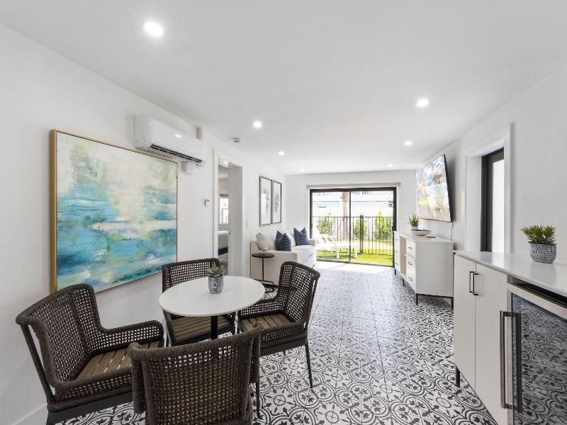 The Retreat At Anna Maria Island Inn image