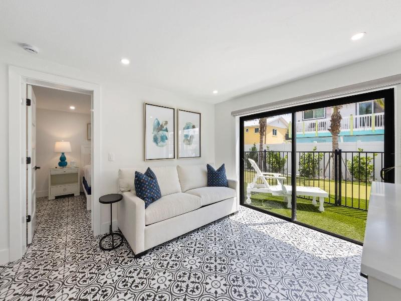 The Retreat At Anna Maria Island Inn image
