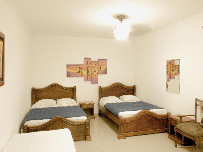 Hotel Yivinaca image