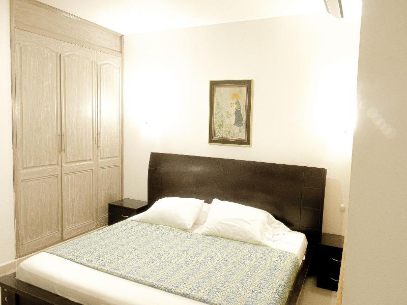 Hotel Yivinaca image