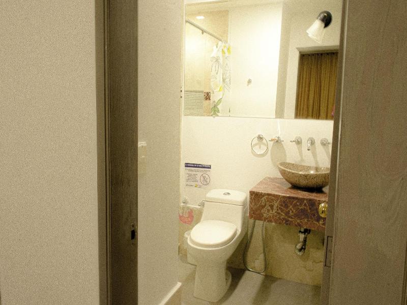 Hotel Yivinaca image