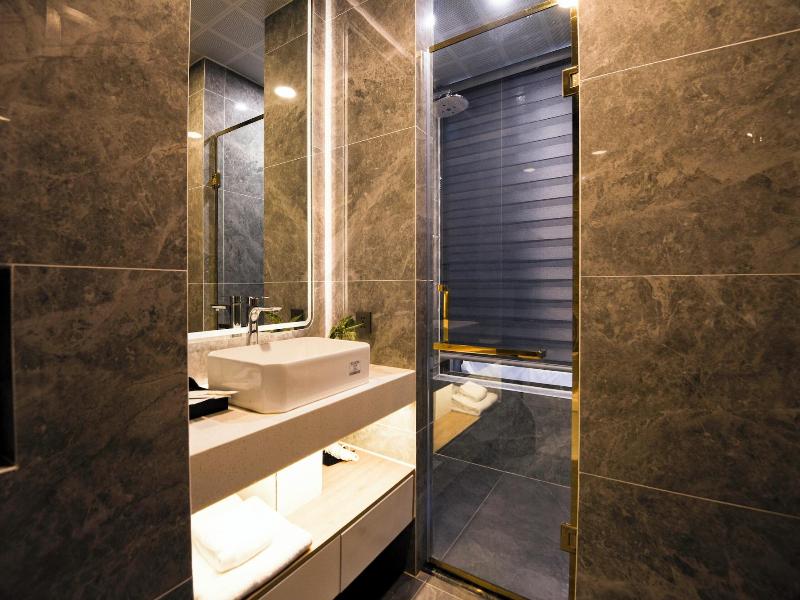 Anstay Marina Hotel Ha Long image