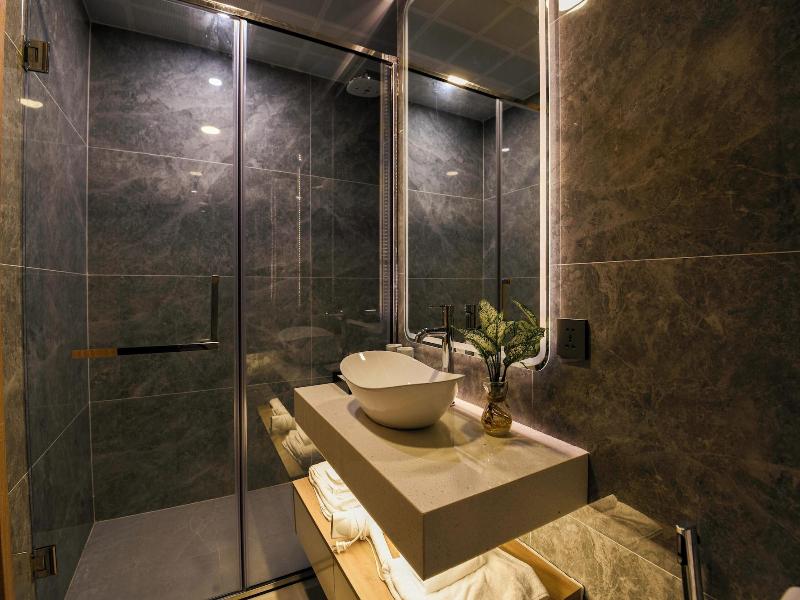 Anstay Marina Hotel Ha Long image