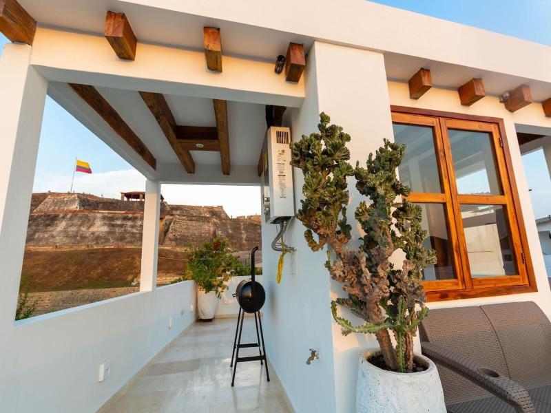 Casa Bali Castillo View Private Pool R image
