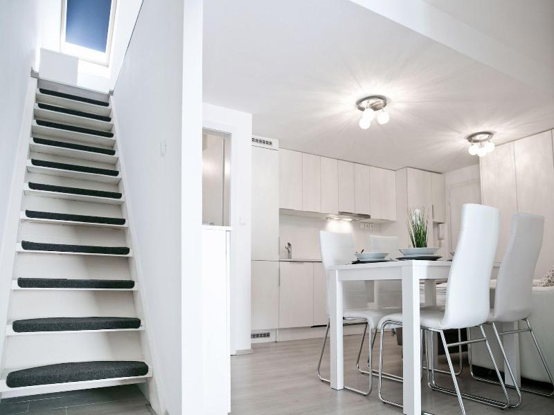 Apartments Hisa Pod Gradom image