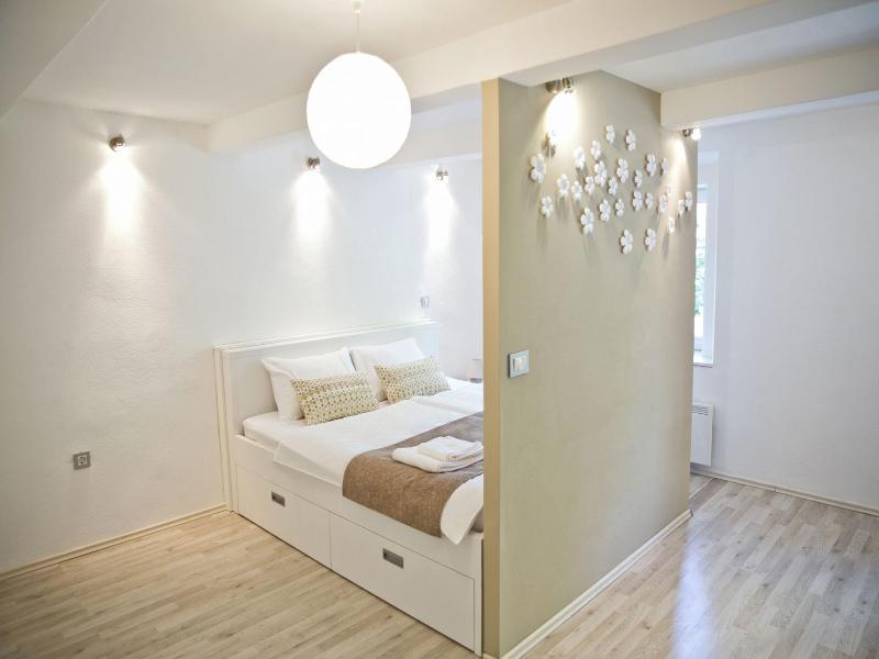 Apartments Hisa Pod Gradom image