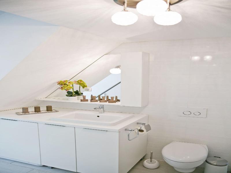 Apartments Hisa Pod Gradom image
