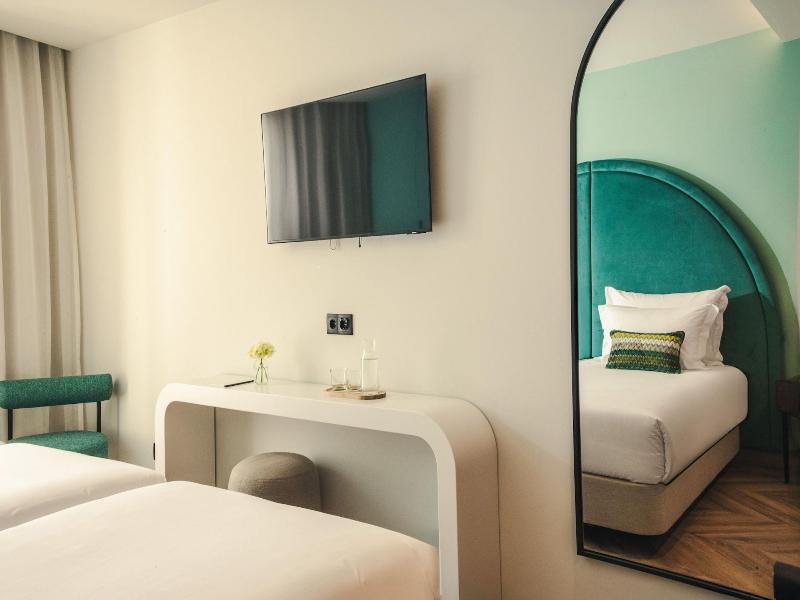 The Mn56 Hotel image
