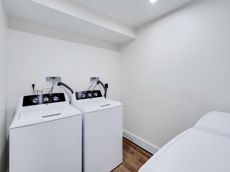 The Ledger Residences By Sosuite Old City image