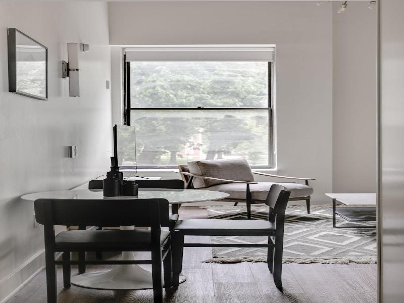 The Ledger Residences By Sosuite Old City image