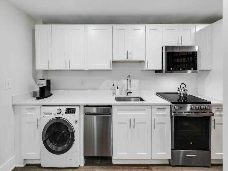 The Ledger Residences By Sosuite Old City image