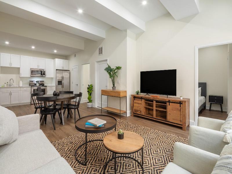 The Ledger Residences By Sosuite Old City image