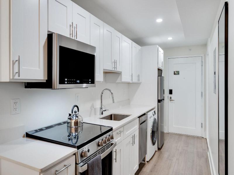 The Ledger Residences By Sosuite Old City image