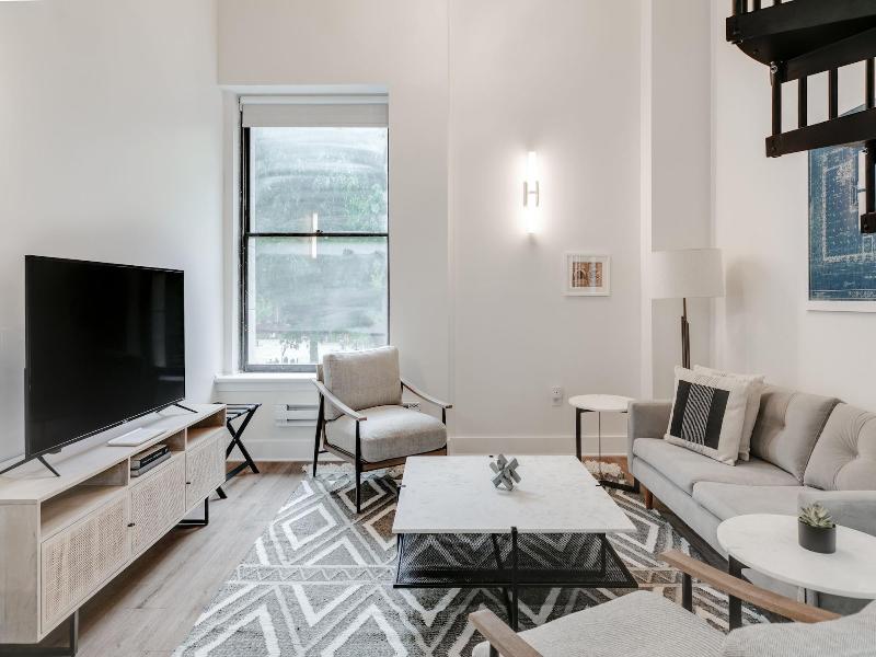 The Ledger Residences By Sosuite Old City image